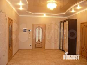 Коттедж 204м&sup2;, 2-этажный, участок 15 сот.  