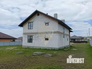 Коттедж 194м&sup2;, 2-этажный, участок 15 сот.  