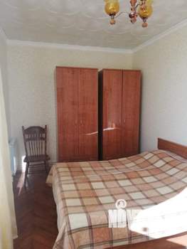 Коттедж 200м&sup2;, 2-этажный, участок 10 сот.  