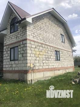 Дом 220м&sup2;, 2-этажный, участок 15 сот.  