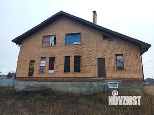 Коттедж 270м&sup2;, 2-этажный, участок 16 сот.  