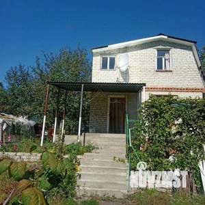Дом 30м&sup2;, 2-этажный, участок 9 сот.  
