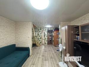 Дом 50м², 2-этажный, участок 6 сот.  