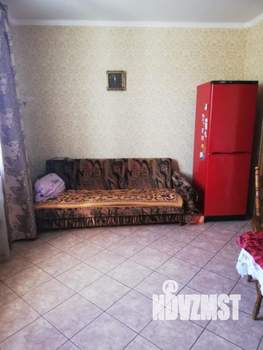 Коттедж 200м&sup2;, 2-этажный, участок 10 сот.  