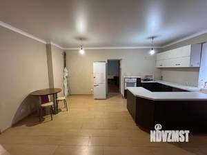 Дом 130м&sup2;, 1-этажный, участок 15 сот.  