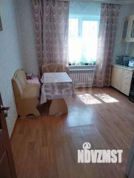 Дом 140м&sup2;, 2-этажный, участок 15 сот.  