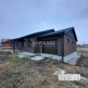 Коттедж 140м&sup2;, 1-этажный, участок 16 сот.  