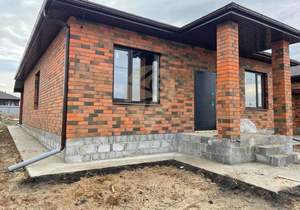 Дом 107м², 1-этажный, участок 8 сот.  