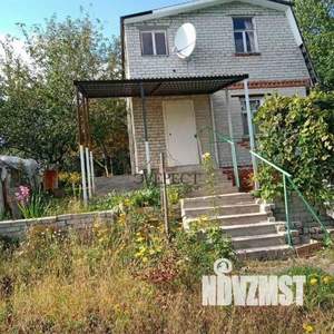 Дом 30м², 2-этажный, участок 9 сот.  