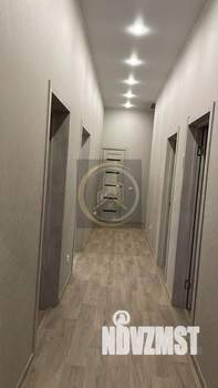 Дом 105м&sup2;, 2-этажный, участок 9 сот.  