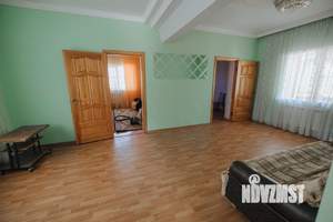 Дом 118м², 2-этажный, участок 8 сот.  