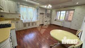 Коттедж 278м&sup2;, 2-этажный, участок 56 сот.  