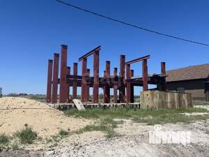 Дом 600м&sup2;, 2-этажный, участок 15 сот.  