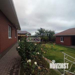 Коттедж 272м&sup2;, 2-этажный, участок 17 сот.  