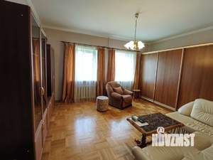 Коттедж 203м&sup2;, 1-этажный, участок 13 сот.  