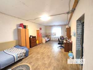 Коттедж 200м&sup2;, 2-этажный, участок 10 сот.  