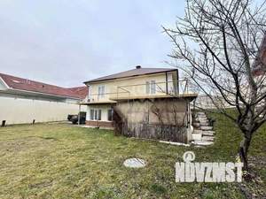 Дом 160м&sup2;, 2-этажный, участок 8 сот.  