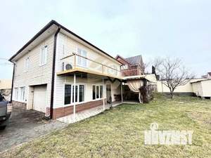 Дом 160м&sup2;, 2-этажный, участок 8 сот.  