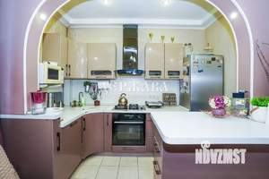 Коттедж 230м&sup2;, 2-этажный, участок 11 сот.  