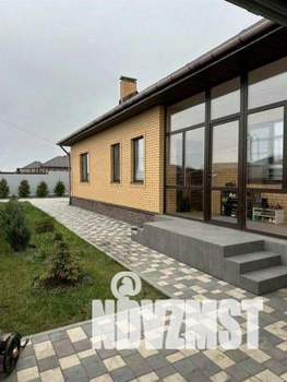 Коттедж 180м&sup2;, 1-этажный, участок 16 сот.  