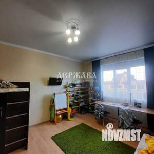 Дом 107м&sup2;, 2-этажный, участок 18 сот.  