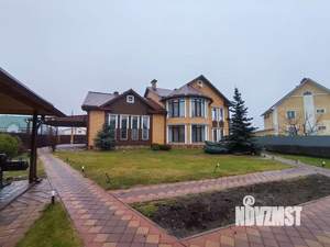 Коттедж 438м&sup2;, 2-этажный, участок 15 сот.  