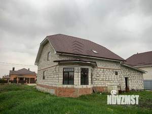Коттедж 220м&sup2;, 2-этажный, участок 15 сот.  