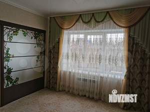 Коттедж 204м&sup2;, 2-этажный, участок 15 сот.  