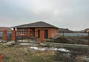 Дом 160м&sup2;, 2-этажный, участок 10 сот.  