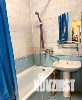 Дом 250м&sup2;, 2-этажный, участок 15 сот.  