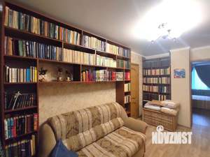 Дом 170м&sup2;, 2-этажный, участок 10 сот.  