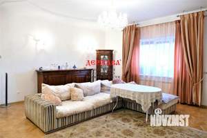 Коттедж 340м&sup2;, 2-этажный, участок 15 сот.  