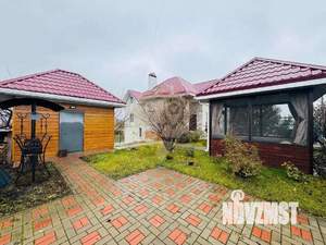 Дом 284м&sup2;, 2-этажный, участок 15 сот.  