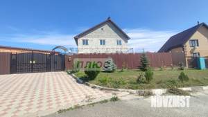 Коттедж 217м&sup2;, 2-этажный, участок 18 сот.  