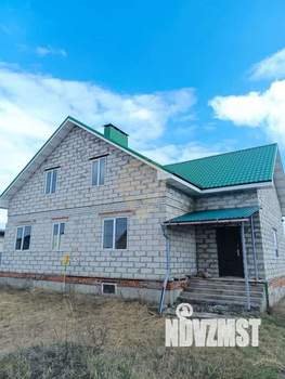 Коттедж 190м&sup2;, 2-этажный, участок 15 сот.  