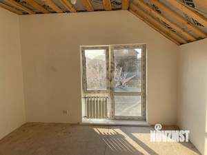 Дом 170м&sup2;, 2-этажный, участок 15 сот.  