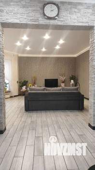 Дом 130м&sup2;, 2-этажный, участок 15 сот.  