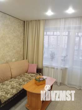 1-к квартира, посуточно, 39м2, 1/9 этаж