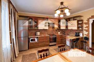 4-к квартира, вторичка, 104м2, 7/9 этаж