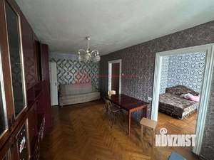 4-к квартира, вторичка, 61м2, 5/5 этаж