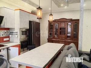 3-к квартира, вторичка, 110м2, 2/4 этаж