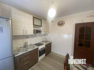 2-к квартира, вторичка, 52м2, 1/9 этаж