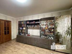2-к квартира, вторичка, 52м2, 1/9 этаж