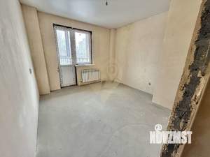 2-к квартира, вторичка, 62м2, 1/9 этаж