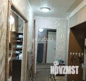 3-к квартира, вторичка, 64м2, 1/9 этаж