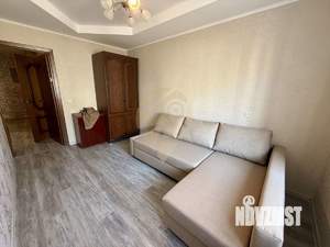 2-к квартира, вторичка, 45м2, 1/4 этаж