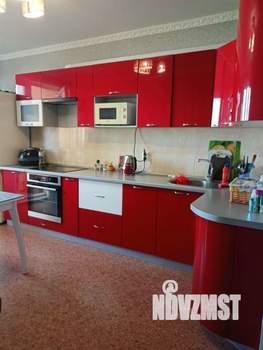 3-к квартира, вторичка, 83м2, 9/9 этаж