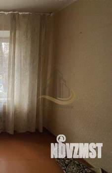 3-к квартира, вторичка, 64м2, 1/9 этаж