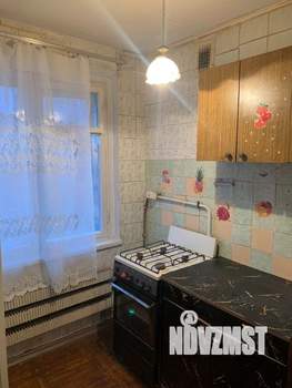 4-к квартира, вторичка, 61м2, 5/5 этаж