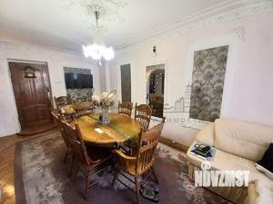 4-к квартира, вторичка, 92м2, 2/5 этаж